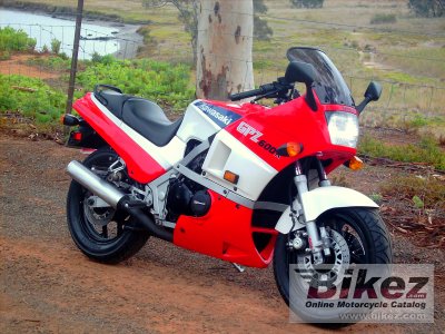 1984 GPZ 600 specifications and pictures