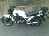 1985 Kawasaki Z 400 F (reduced effect)