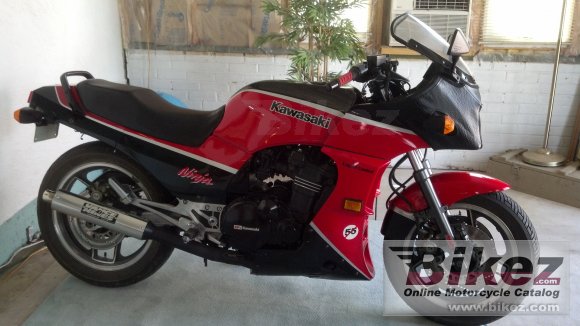 1985 Kawasaki GPZ 900 R