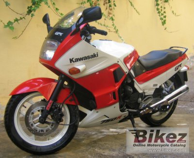 Kawasaki GPX 750 R pictures