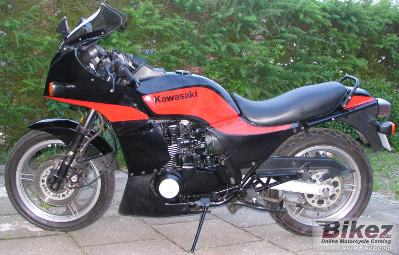 Kawasaki GPZ 750
