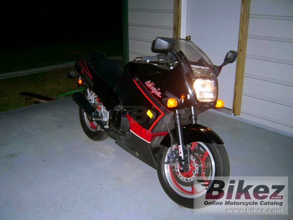 1989 Kawasaki GPX 600 (ZX600C2)