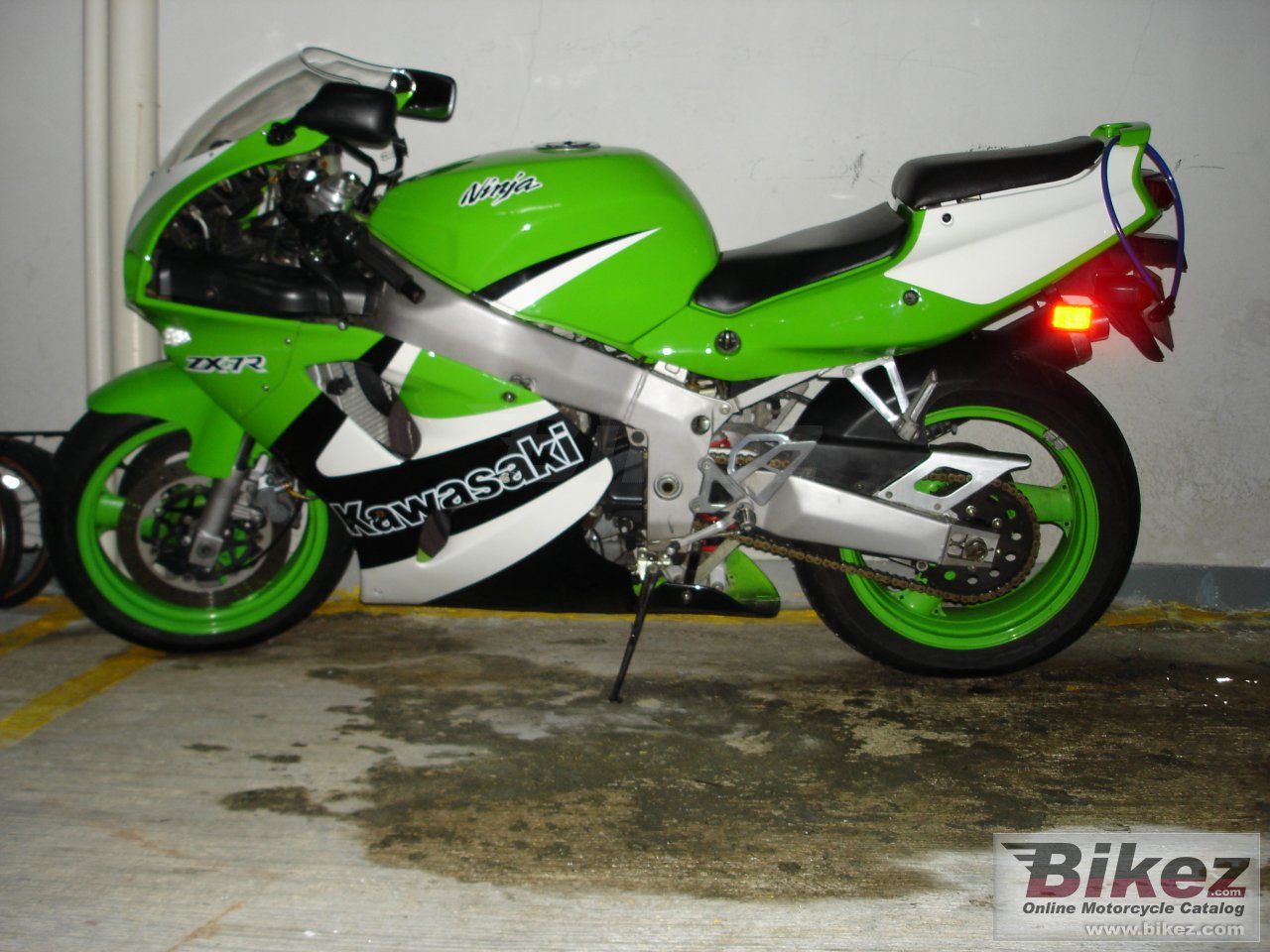 Kawasaki ZXR 750