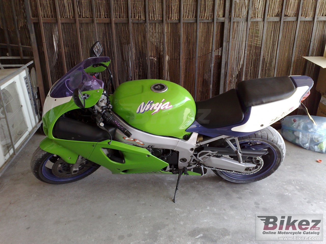 Kawasaki ZX-7R Ninja