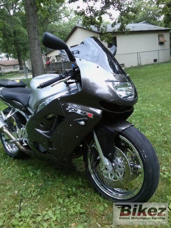 1999 Kawasaki ZX-9R Ninja