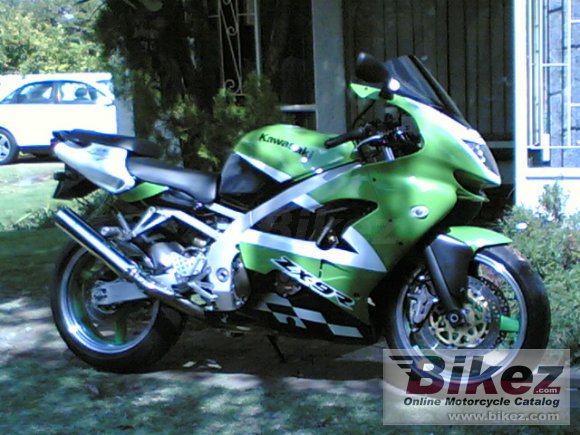 1999 Kawasaki ZX-9R Ninja