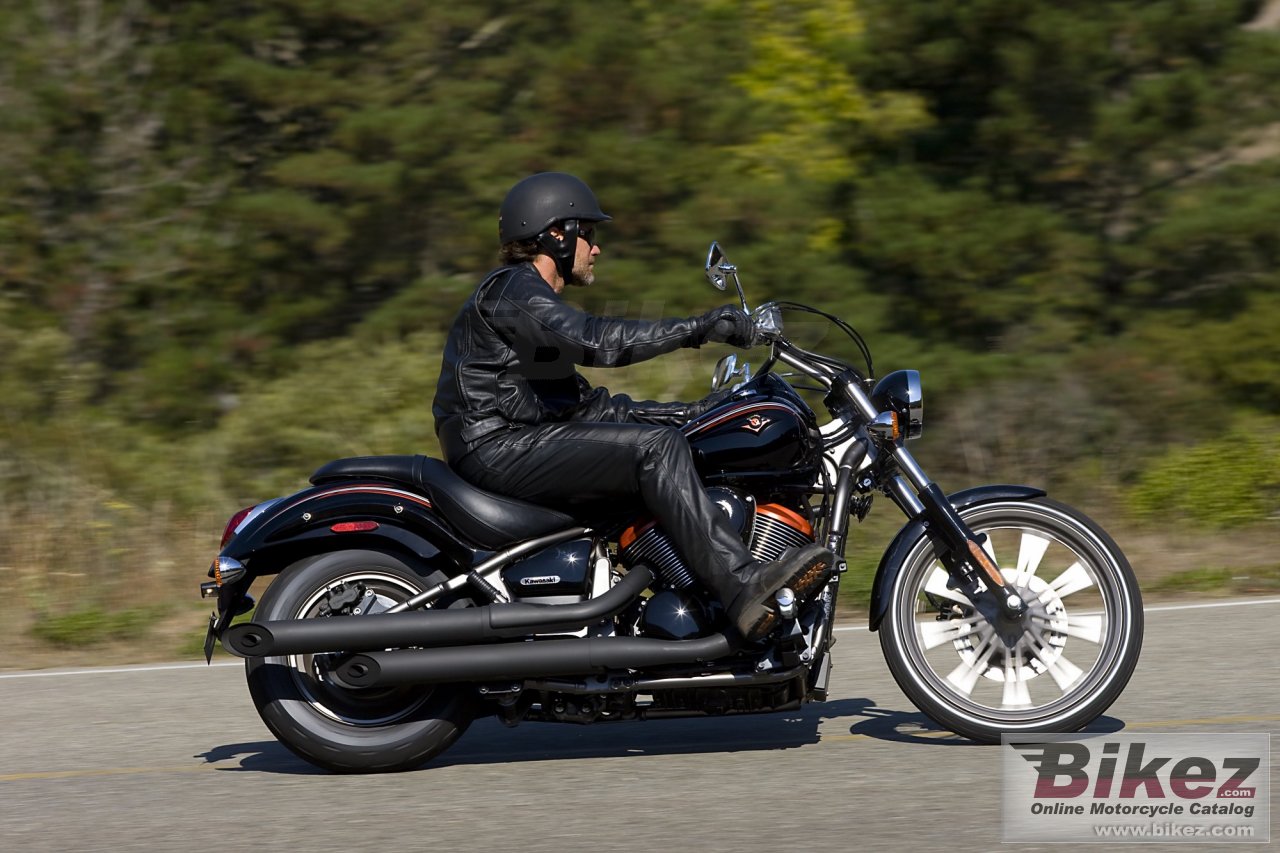 Kawasaki Vulcan 900 Custom
