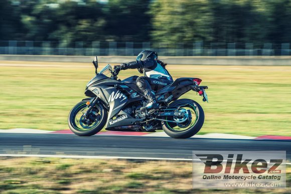 2017 Kawasaki Ninja 300 ABS Winter Test Edition