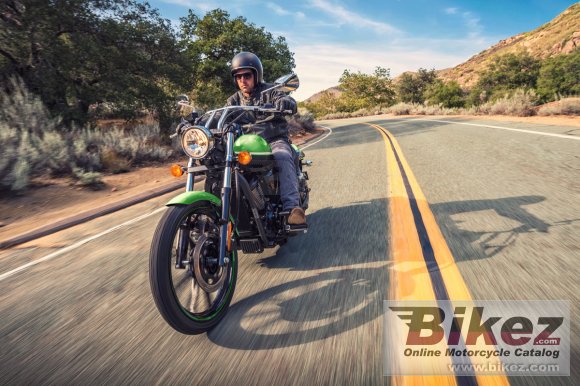 2018 Kawasaki Vulcan 900 Custom