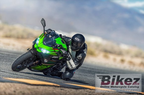 2020 Kawasaki Ninja 400 KRT Edition