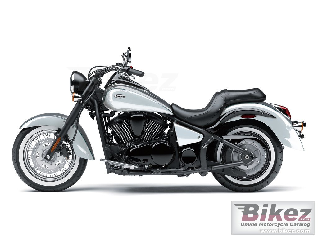 Kawasaki Vulcan 900 Classic 