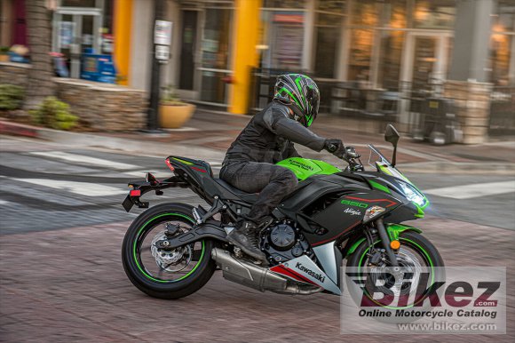 2022 Kawasaki Ninja 650 KRT Edition