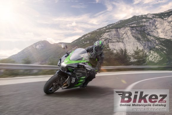 2022 Kawasaki Ninja H2 SX SE