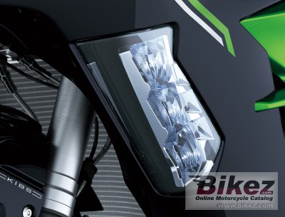 2022 Kawasaki Ninja H2 SX SE