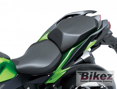 2022 Kawasaki Ninja H2 SX SE