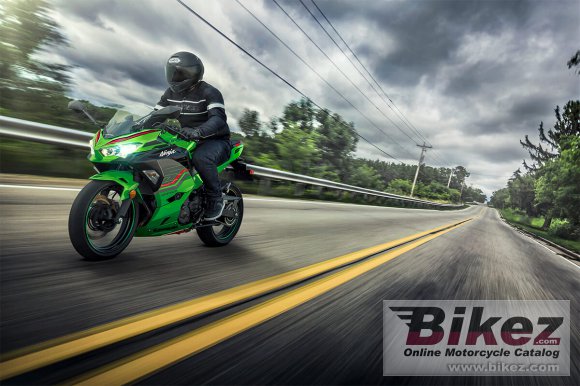 2023 Kawasaki Ninja 400 KRT