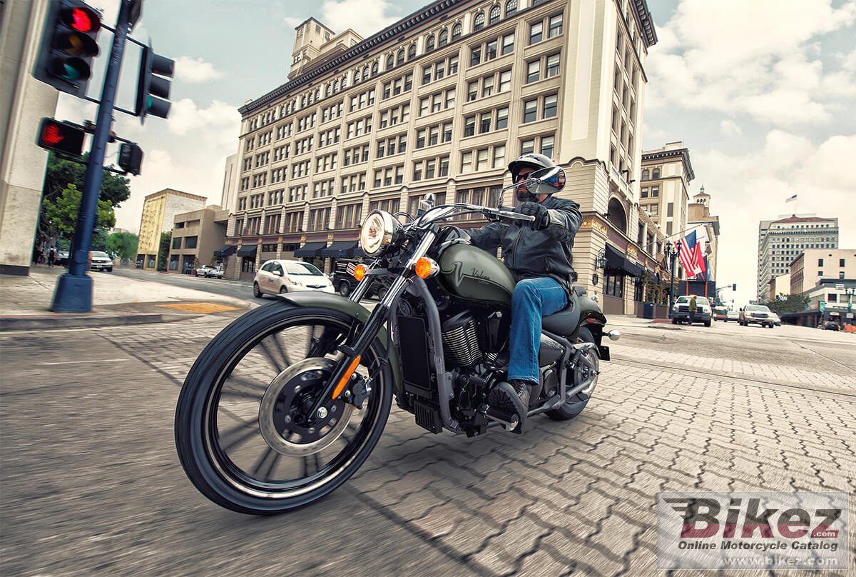 Kawasaki Vulcan  900 Custom