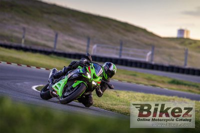 2024 Kawasaki Ninja ZX-6R KRT Edition