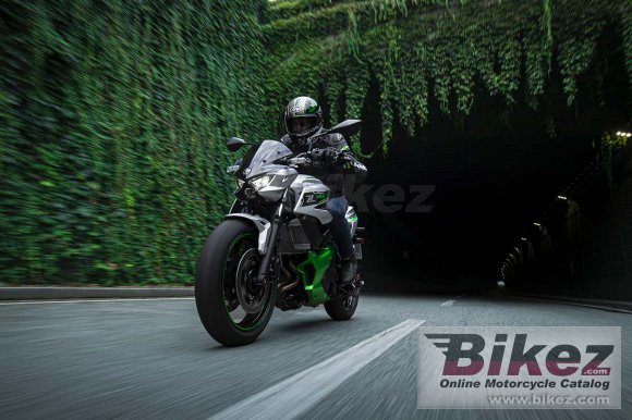 2024 Kawasaki Z7 Hybrid ABS