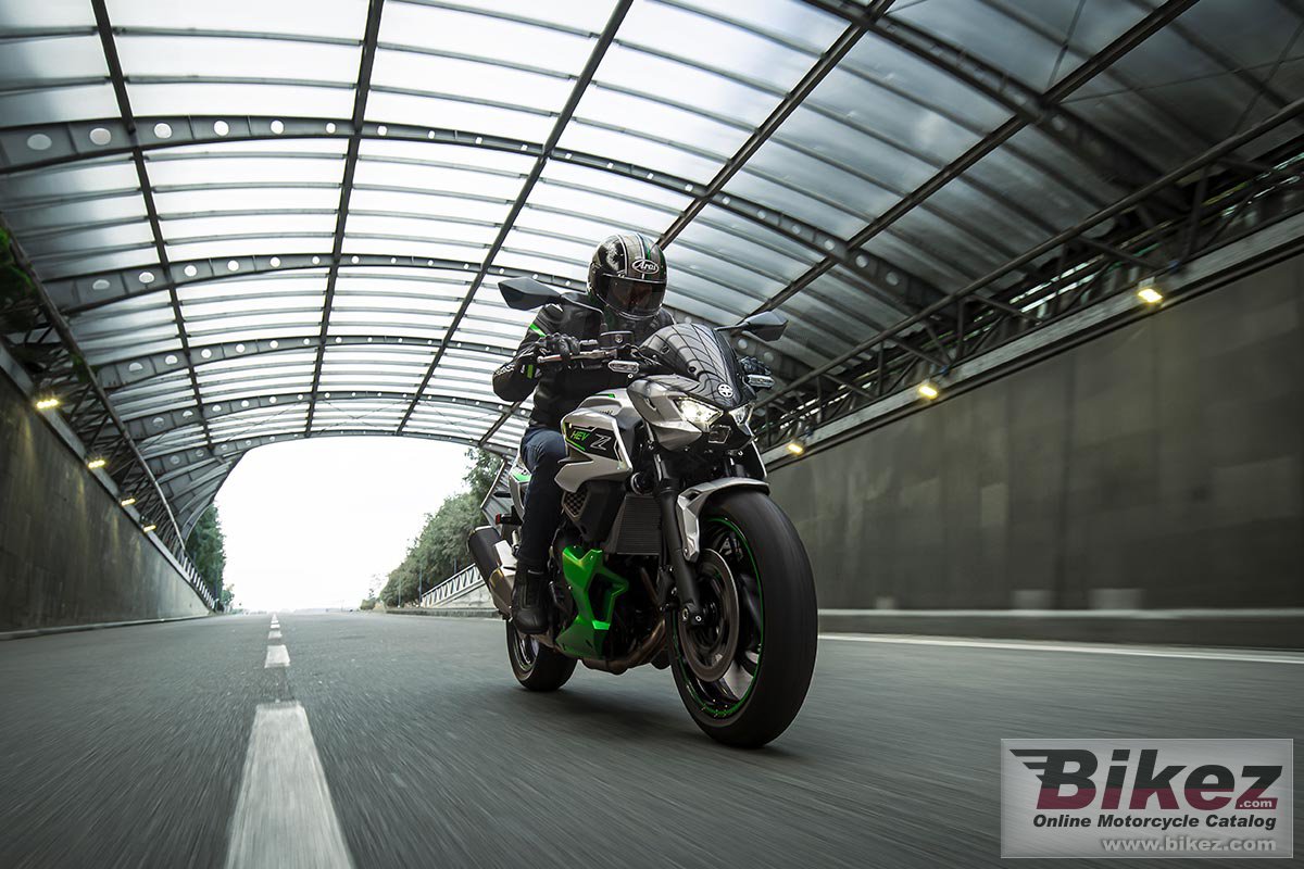 Kawasaki Z7 Hybrid ABS