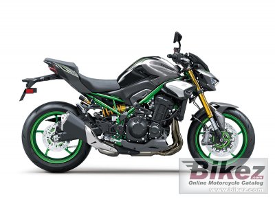 2025 Kawasaki Z900 SE