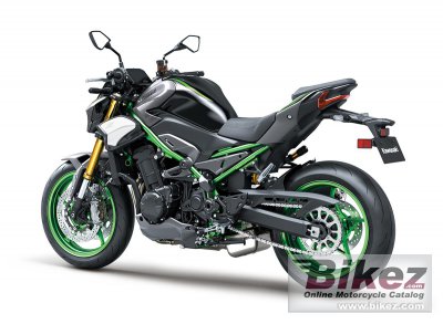 2025 Kawasaki Z900 SE