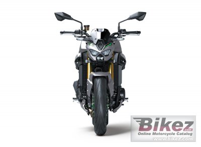 2025 Kawasaki Z900 SE