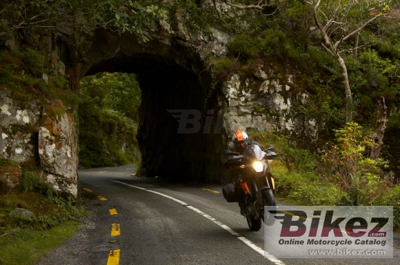 2009 KTM 990 Supermoto T