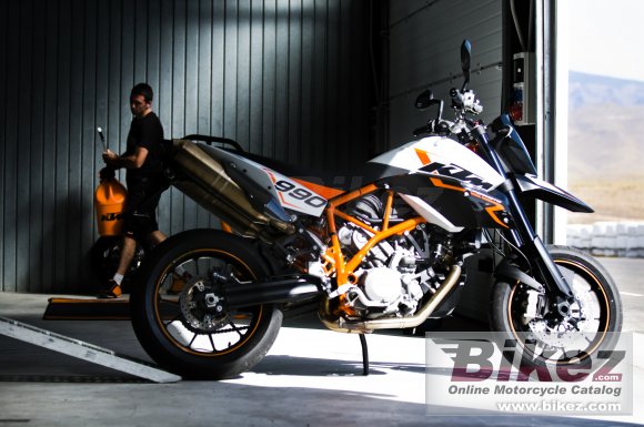 2011 KTM 990 Supermoto R