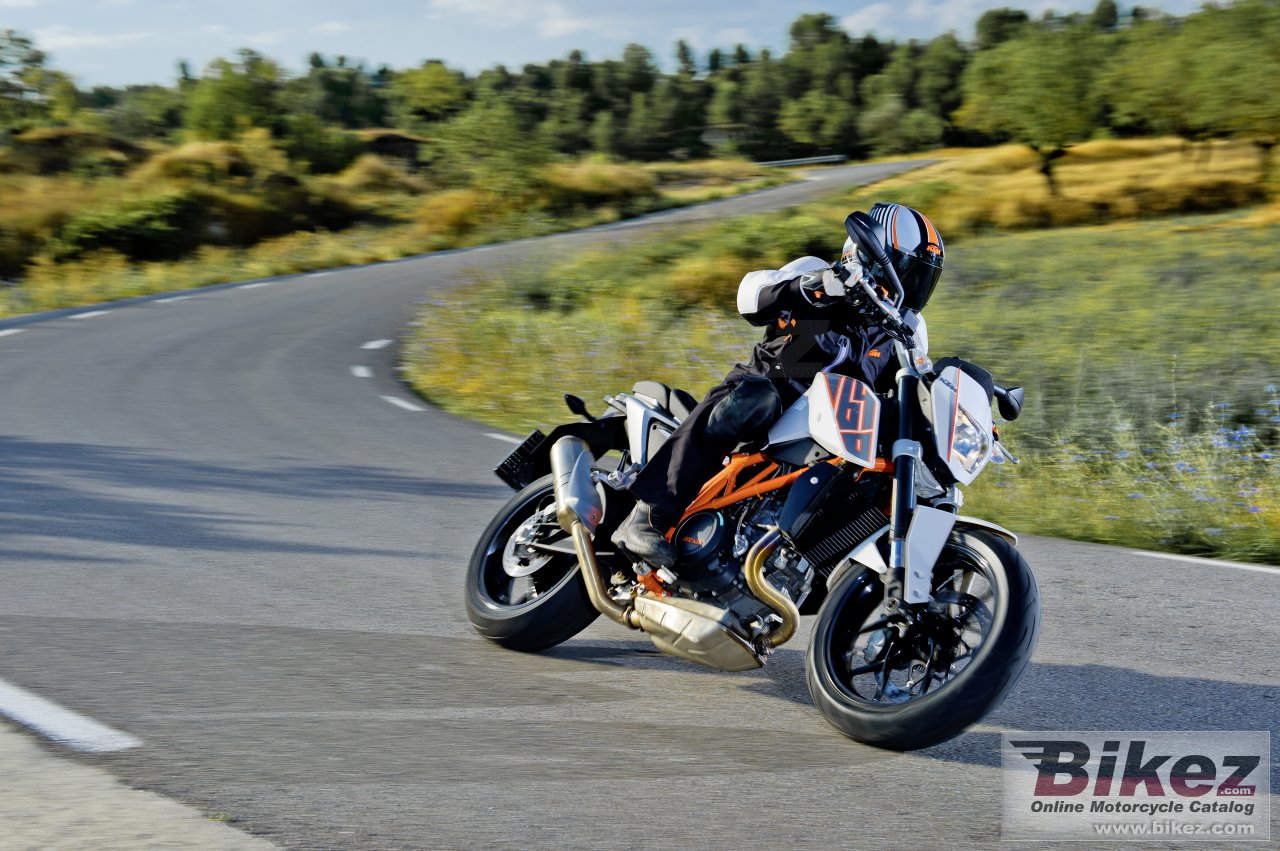 KTM 690 Duke