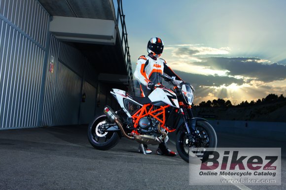 2013 KTM 690 Duke R