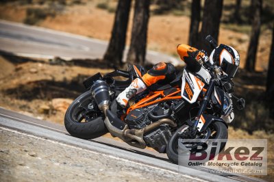2015 KTM 1290 Super Duke R ABS
