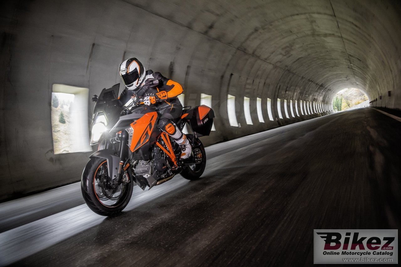 KTM 1290 Super Duke GT