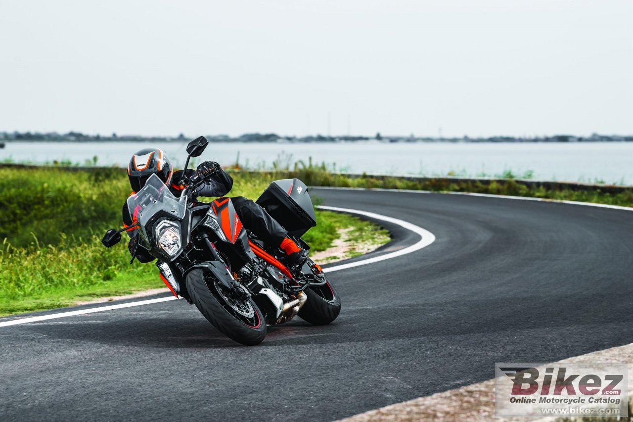 KTM 1290 Super Duke GT