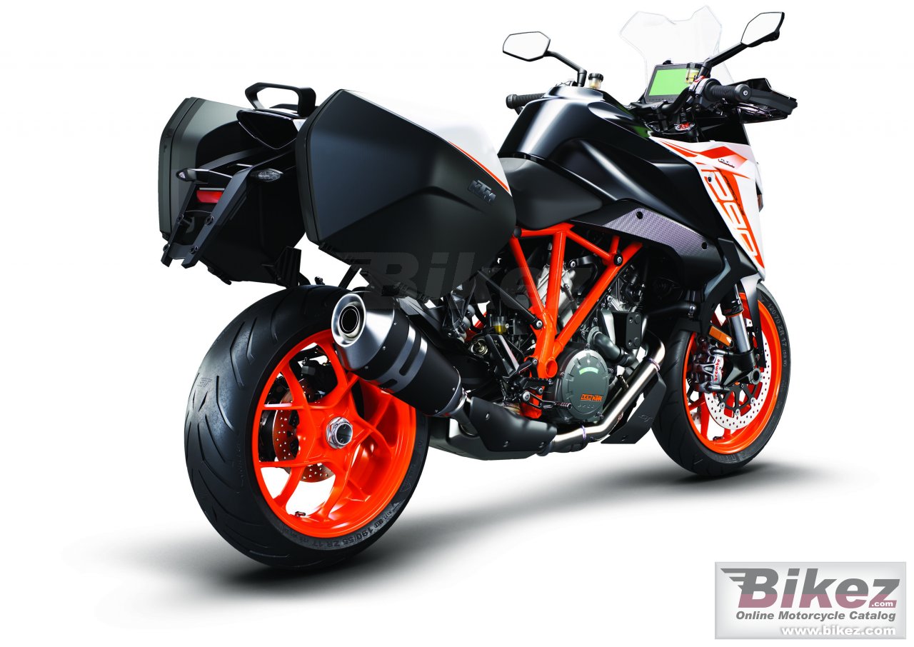 KTM 1290 Super Duke GT