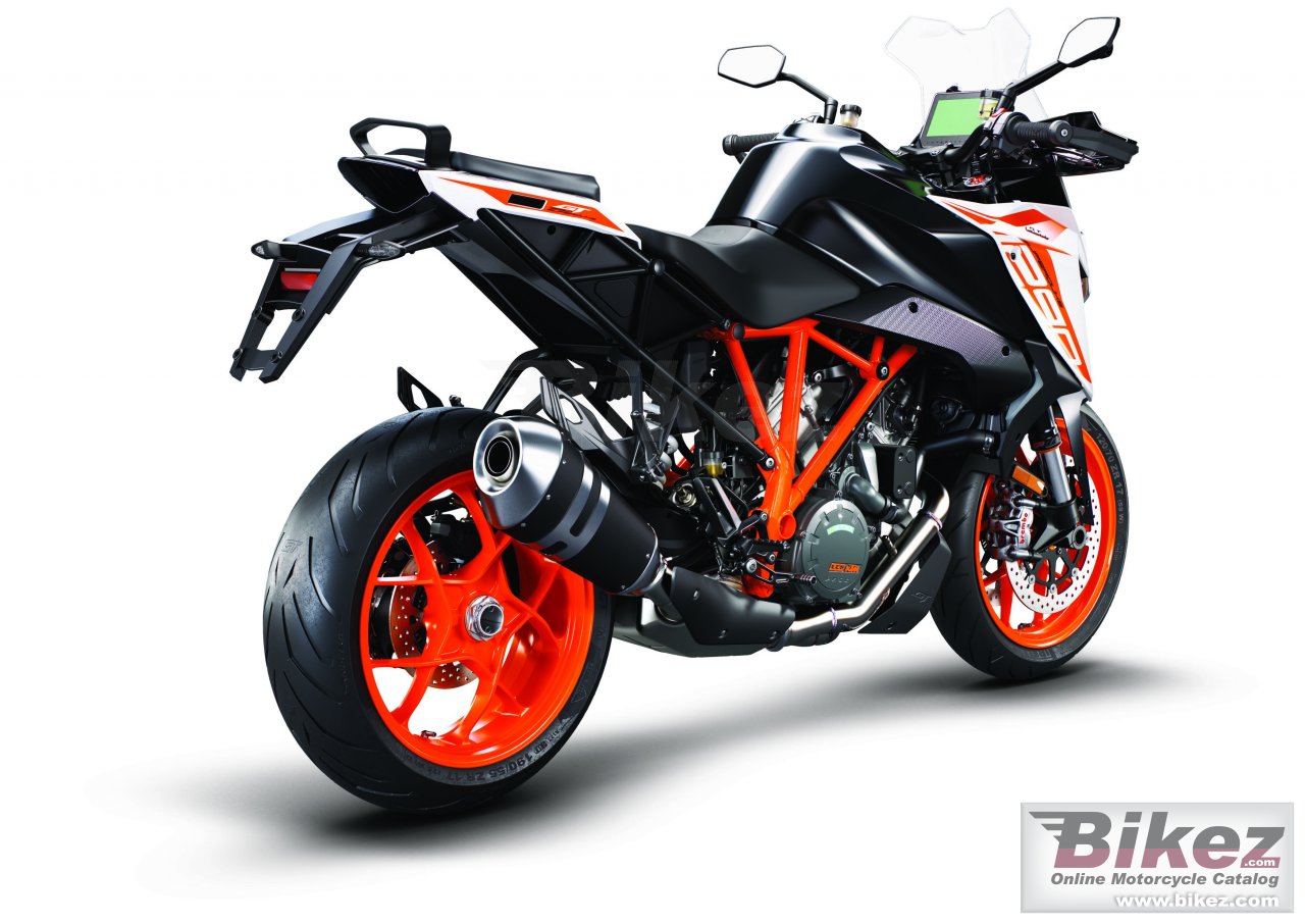 KTM 1290 Super Duke GT