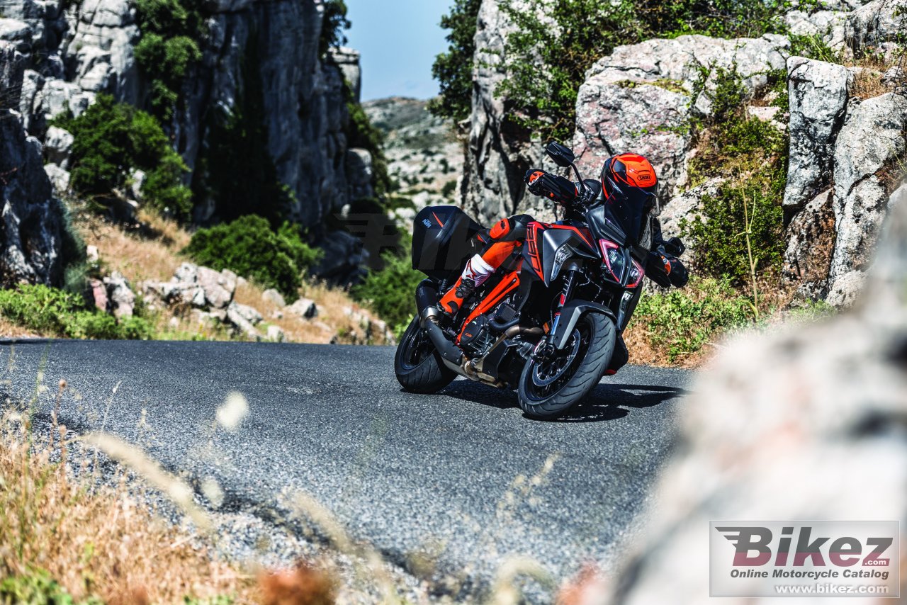 KTM 1290 Super Duke GT