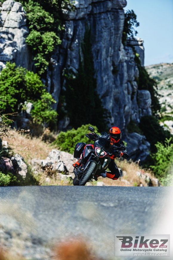 2019 KTM 1290 Super Duke GT