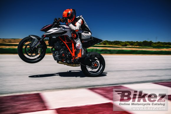 2019 KTM 1290 Super Duke R