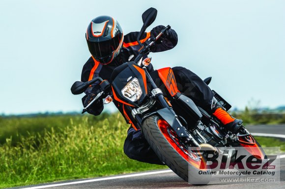 2019 KTM 690 Duke