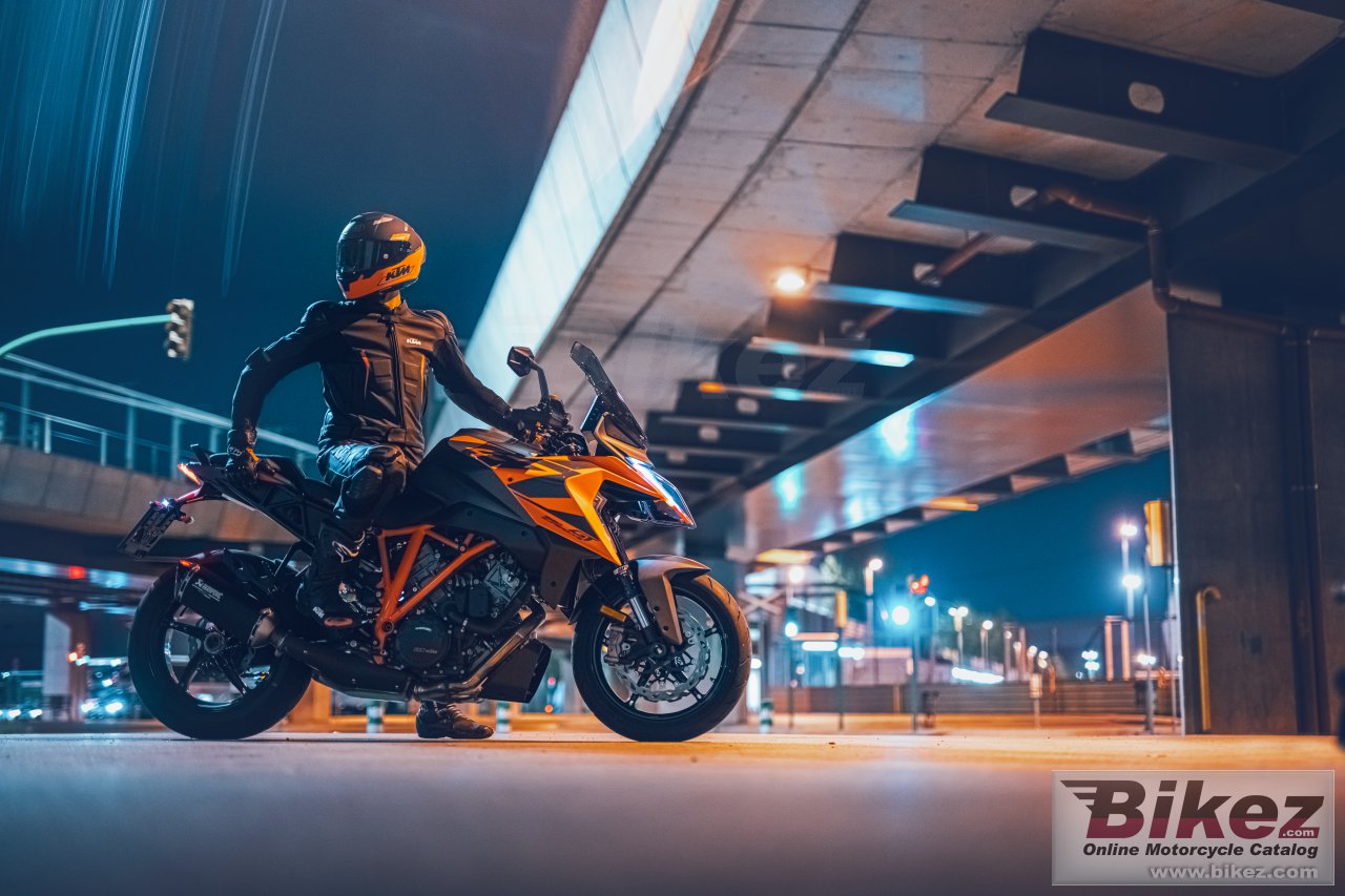 KTM 1290 Super Duke GT