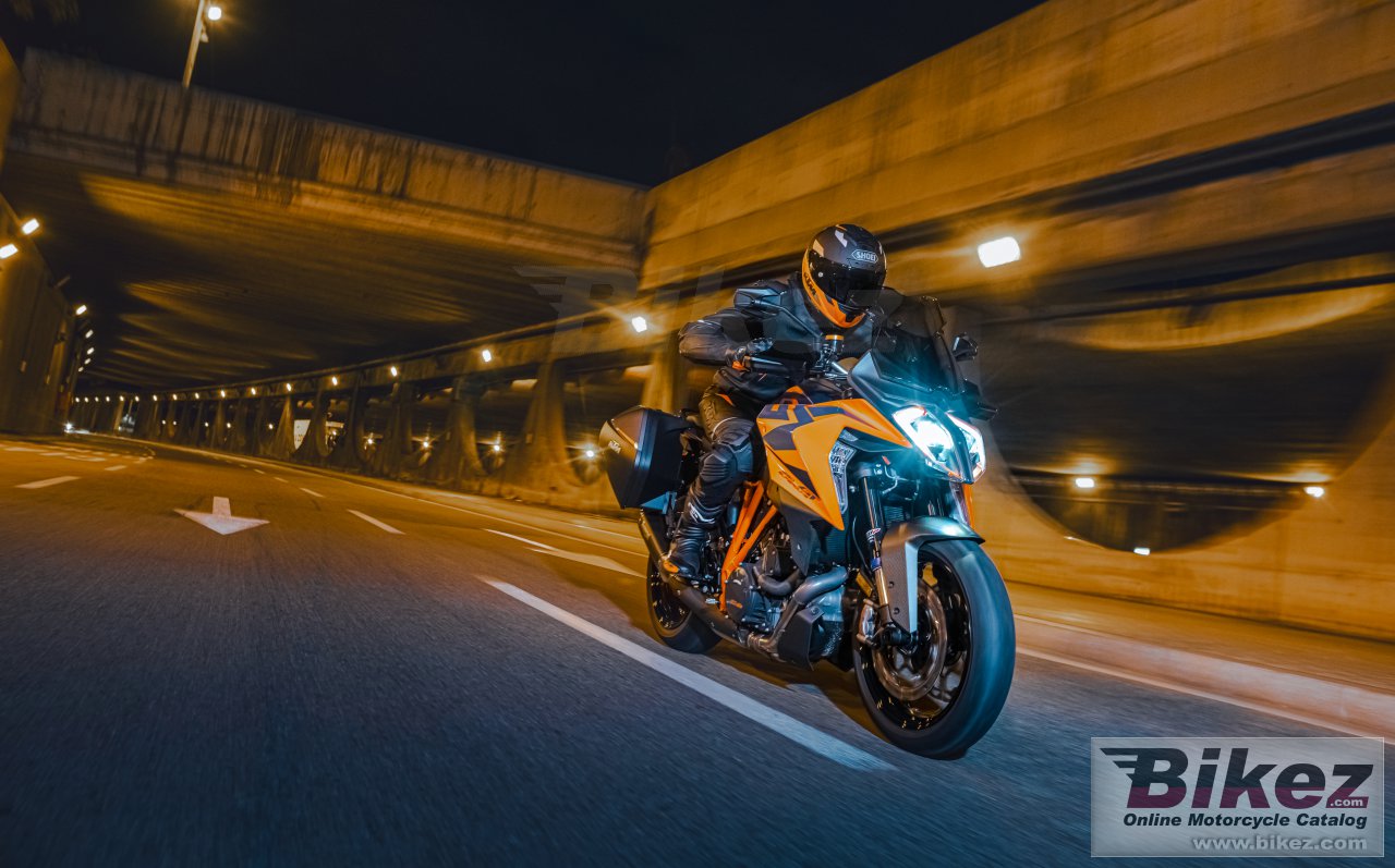 KTM 1290 Super Duke GT