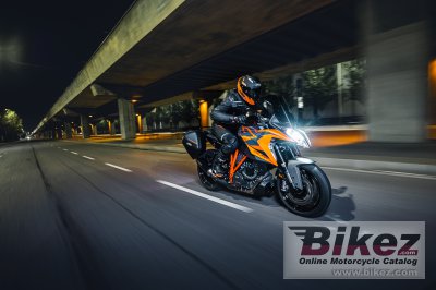2022 KTM 1290 Super Duke GT