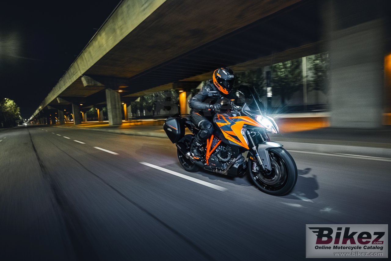 KTM 1290 Super Duke GT