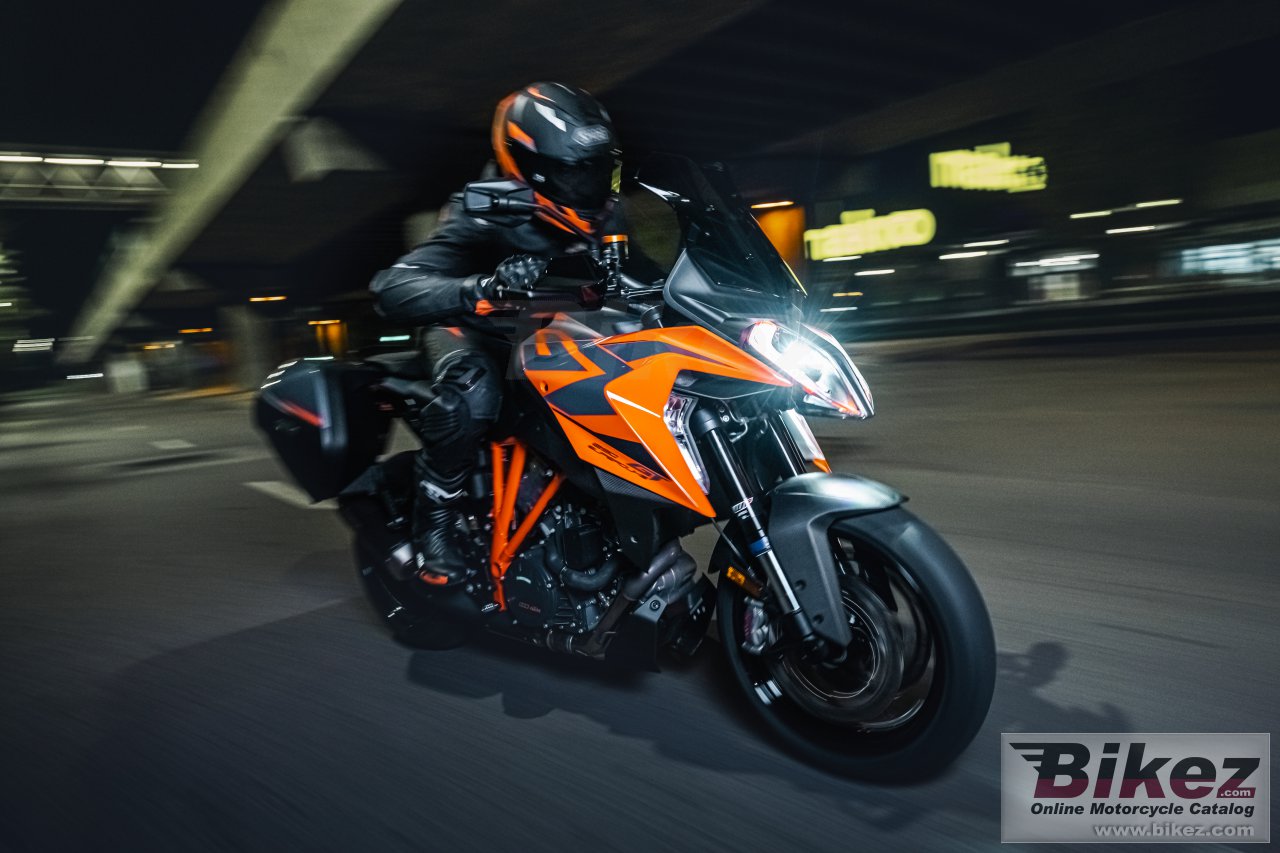 KTM 1290 Super Duke GT