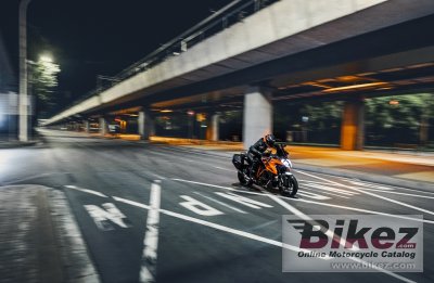 2022 KTM 1290 Super Duke GT