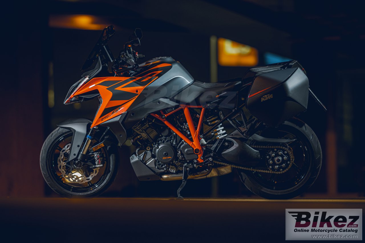 KTM 1290 Super Duke GT