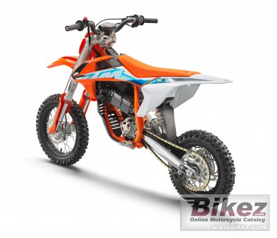 2023 KTM SX-E 5