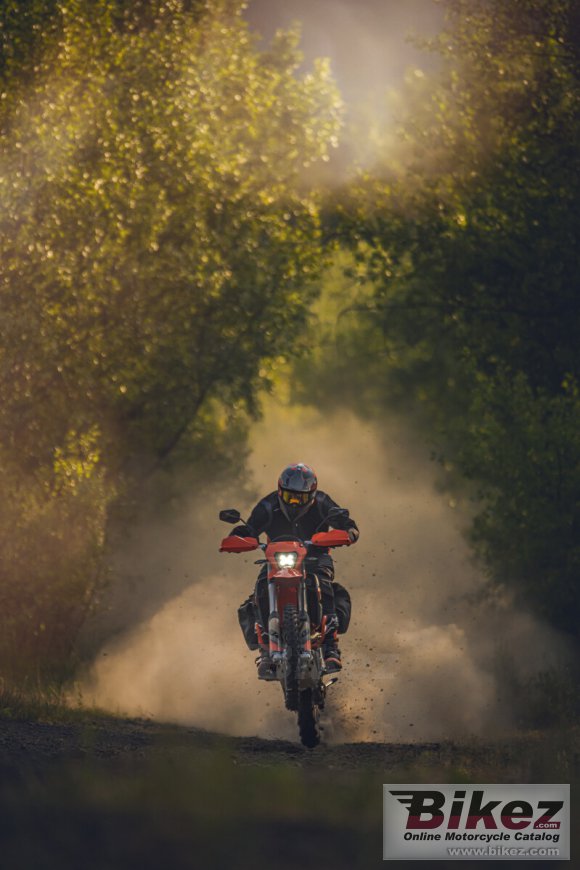 2023 KTM 690 Enduro R