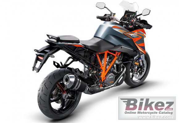 2023 KTM 1290 Super Duke GT